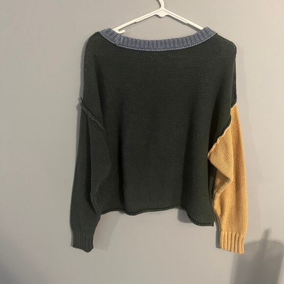 American Eagle Chunky Cropped Colorblock Sweater Size Large - Picture 6 of 8